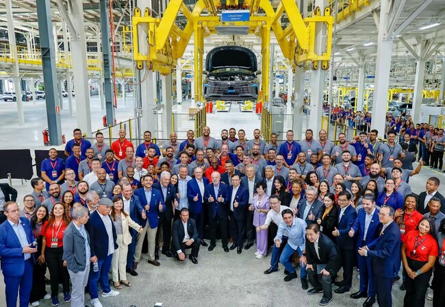 BYD、ブラジルで1,400万台目の新エネルギー車をラインオフ　ルラ大統領がオーナーに就任