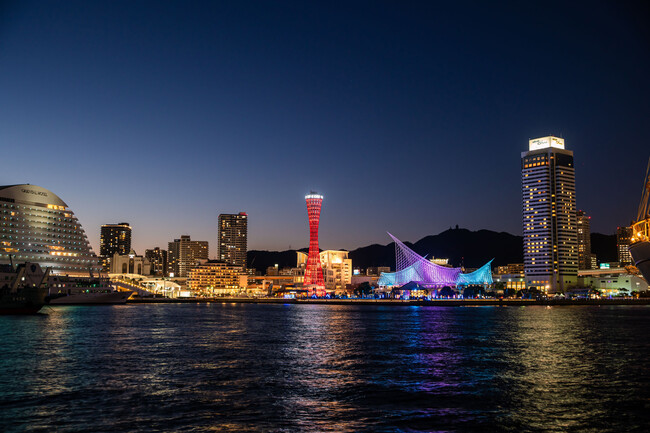 【ami神戸】神戸港の夜景に包まれる特等席！！クリスマスディナーの予約を開始！