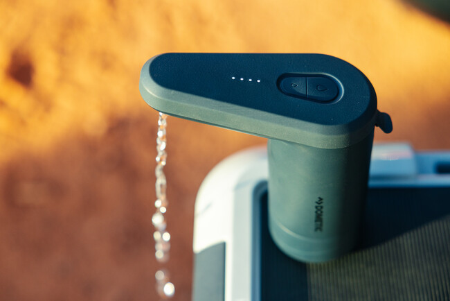 キャンプから防災まで、あらゆるシーンで快適に給水。ドメティックより、進化したポータブル電動給水栓「RCN-WF」登場。