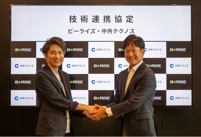 産業用ロボットと人が協働する次世代の現場実現に向けて技術連携