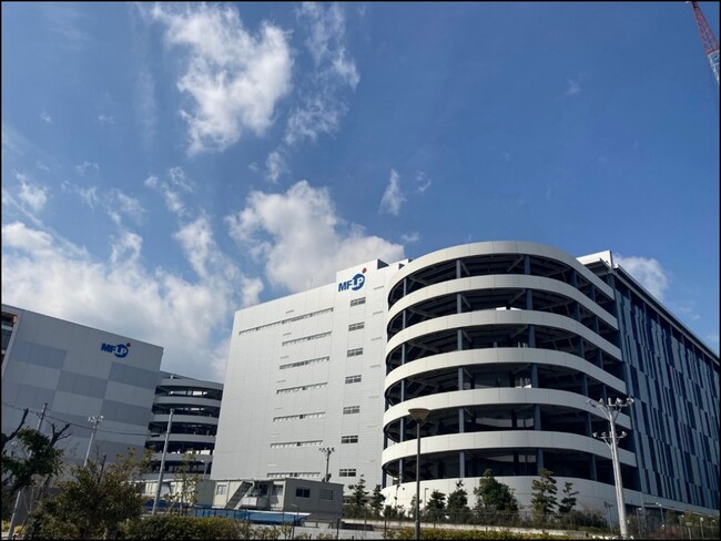 ロジテック南船橋倉庫に千葉県化粧品工業会を招待し「物流倉庫の見学会」を開催