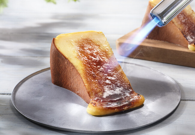 【大阪限定】“ブリュレ×チーズ”の新店OPEN「ブリュレメリゼ・メルチー」誕生。パリとろチーズケーキ＆背徳クリームバーガー