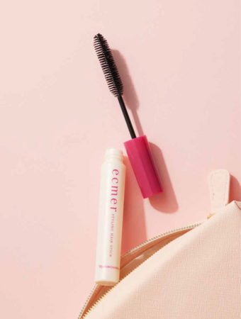 大人髪のうねり対策スタイリングスティック限定発売