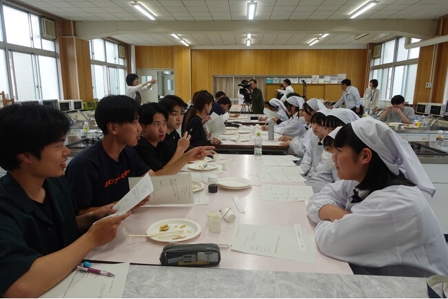 【愛媛県伊予市】伊予農業高等学校・松山大学との連携事業「iProject!」第１回最終提案成果発表会を開催します！