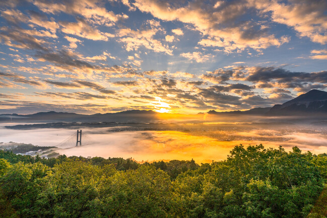 東京から一番近い雲海、ピークは11月　休暇村奥武蔵に泊まって、早朝は雲海観賞へ！　「北海道×埼玉 Wグルメフェア」1泊夕食付プラン11月2日より販売開始