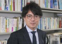 神奈川大学発ベンチャー『合同会社メンタルヘルスケア・ネットワーク』は、特定技能外国人（介護）を含む職場全員を対象とした包括的教育・心理的支援サービスで、2025年度グッドデザイン賞を受賞しました