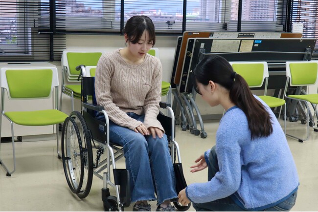【新潟ビジネス専門学校】登録販売者を志す学生が「接遇力」を実戦で学ぶ