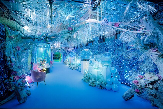 【本日10/25(土)オープン】UWS AQUARIUM「プラネットアクア・ポート」ひらかたパークに登場。宇宙を旅するアクアリウム、絵本めくるように景色が切り替わる、全10エリアを巡る没入体験。