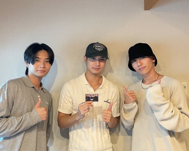 ラジオ番組『K-STAR CHART presents POP-K TOP10 Friday』10月24日（金）の放送は「OWV」から中川勝就さんと浦野秀太さんがスタジオに登場！