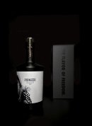 ボトルと化粧箱 ボトルと化粧箱