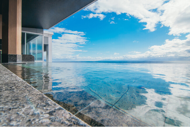 温泉宿・ホテル総選挙2025『絶景部門』に 【函館湯の川温泉 海と灯／ヒューイットリゾート】がエントリー！投票は10月31(金)まで