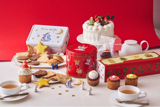 フェアリーケーキフェアのクリスマス2025、第一弾がスタート！寄付つきネコクッキー缶や、どうぶつショートケーキなど、クリスマス気分を彩る限定スイーツが勢ぞろい。