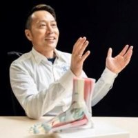 神奈川大学発ベンチャーのマッスルブループリンツ株式会社による、神奈川大学初のライセンス契約商品「筋肉Phone」の販売がスタート　～低価格・完全ワイヤレス・スマホ制御を実現し、データに基づく行動変容で、健康寿命の延伸に挑戦～