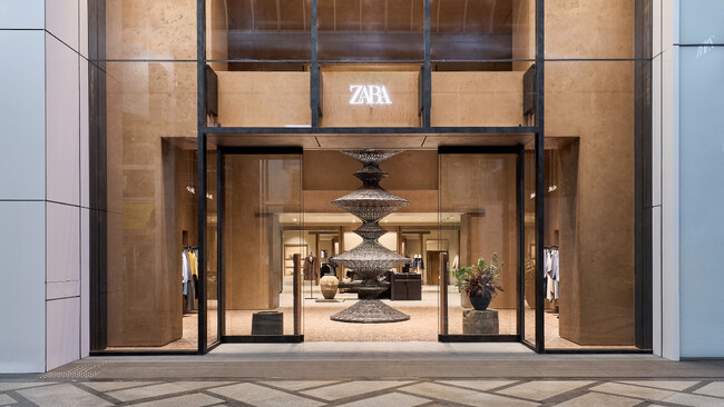 ZARA 50周年を記念して大阪・心斎橋に旗艦店をオープン　日本初のカフェ「ZACAFFÈ」併設