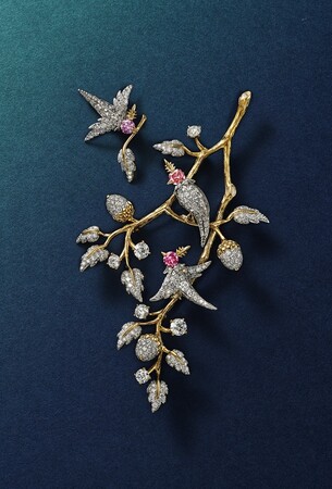 【TIFFANY & CO.】初開催された「Grand Prix de la Haute Joaillerie」で審査員特別賞とヘリテージ賞を受賞