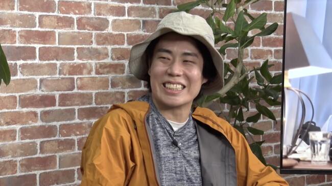 令和ロマン・くるま、番組スタッフの珍行動に「信用がない」海外の飲食店での恐怖体験やひろゆきとの裏側エピソードを明かす「M-1の話、1から100まで聞かれた」『世界の果てに、くるま置いてきた』特別生配信