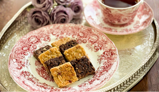 【シナグロブリティッシュセレクションByマダムヒロミ】ジェイアール京都伊勢丹「英国展2025」出店記念にキャンペーンを開催。抽選で人気スイーツと紅茶のセットを！さらに全員もらえるプレゼントも！