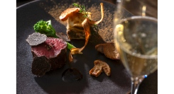 大切な人と過ごすクリスマスに、いつまでも思い出に残るとびきりのホテルディナーを【ヨコハマ グランド インターコンチネンタル ホテル】