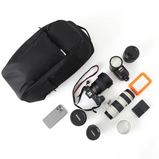 【Incase(インケース)】多くのフォトグラファーに愛された名品カメラバッグ〈DSLR Pro Pack〉が待望の復刻発売