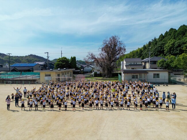 “ユーカリの樹”がつないだ124年の記憶を未来へ――今治市立桜井小学校の象徴を顕彰するガバメントクラウドファンディング開始！【愛媛県今治市】