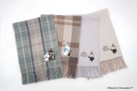 ムーミンの世界を上質なカシミヤに刺繍した特別な一枚