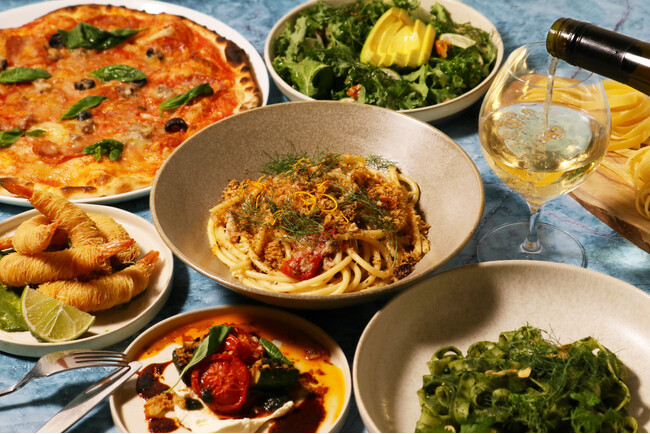 恵比寿の空に、光と緑のガーデンレストランが誕生。自然体でヘルスコンシャスなカリフォルニア・イタリアンとナチュールワインを楽しむ「GARDEN WHITE」11/27（木）アトレ恵比寿グランドオープン