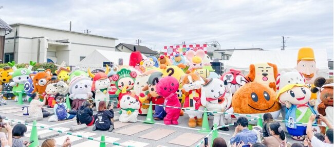 はてにゃん。も登場！「ご当地キャラ博 2025 in 彦根」で笑顔あふれる交流