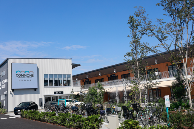 【東京・立川】COMMONS TACHIKAWA TACHIHI に 新サイネージメディア