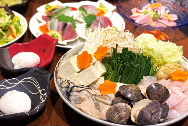 チゲ鍋にカラフル綿あめ！新発想のチゲ鍋で秋の味覚を堪能！【北海道海鮮 にほんいち 福島店】