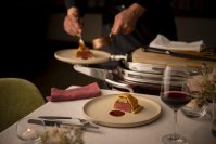 【軽井沢マリオットホテル】冬の軽井沢で、信州牛フィレ肉のパイ包み焼きなど創作フレンチを堪能
ディナーコース「Prime Shinshu -Winter-」を発売