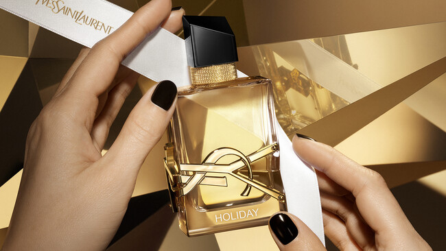 【YSL BEAUTY】表参道フラッグシップ ブティックで、YSL アイコンフレグランス「LIBRE」を楽しめる『HAPPY HOLIDAY WITH LIBRE』キャンペーンを開催。