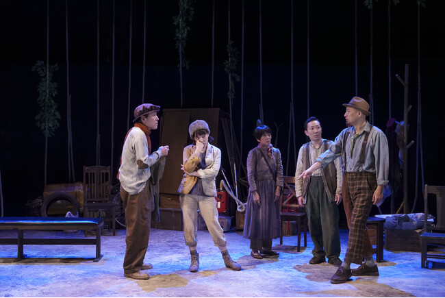 クスリと笑えてクセになる！　まつもと市民芸術館プロデュース『チェーホフを待ちながら』開幕！