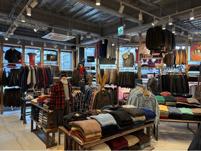 【帰ってきたで、JAM堀江】11月8日(土)に再オープン。デザイナーズ古着を扱う「FAY by JAM」と定番のアメカジ古着が揃う「JAM CLASSICS」を展開。