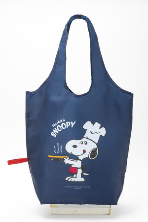 『レタスクラブ』2025年12月増刊号は「ポケットつきSNOOPY(TM)でかエコバッグ」が付録！