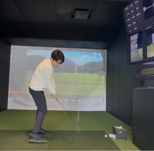 ゴルフをサードプレイスへ。東京・神田で最新シミュレーターが月額2.3万円～利用可能なソロ活プランを提供開始