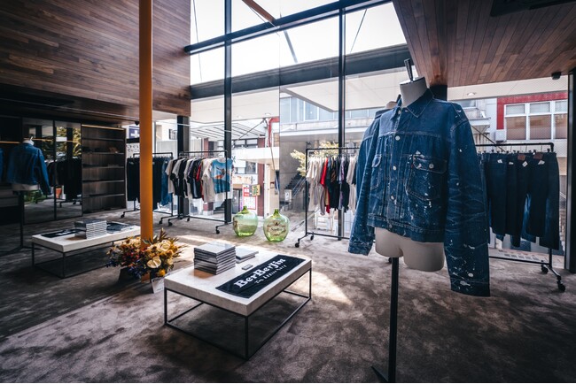 石川県金沢市竪町のセレクトショップ「detail」と姉妹店「APPLICATION」にて、東京・原宿の老舗ヴィンテージショップ「BerBerJin」がPOP UP STOREを開催