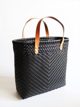 V字柄スクエアM ブラック V字柄スクエアM ブラック