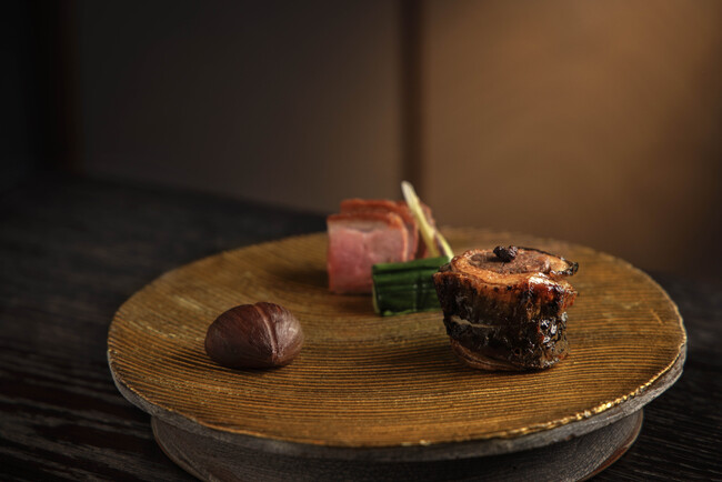 【星のや京都】型破りな素材の組み合わせや調理法で、主素材を引き立たせる。日本料理の真髄を進化させた妙味を愉しむ「真味自在・冬」提供開始