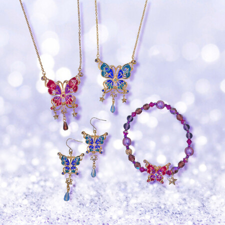 【ANNA SUI】デコラティブな蝶モチーフアクセサリーが登場