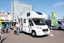 車両展示風景01 車両展示風景01