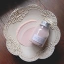 南仏プロヴァンスの小さな村で作り上げたような温もりを感じるミルクベースの入浴剤