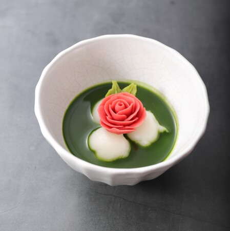 寒い季節に心も体も温まる一杯。上品な甘さの『花抹茶しるこ』が新登場！！＆大注目の華やかな迎春おはぎ商品予約開始！！