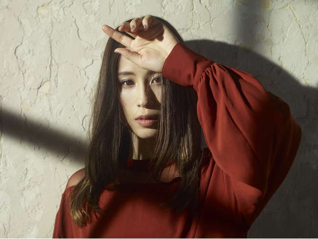 Uru、11月26日発売のシングル「プラットフォーム」よりキリンジの名曲「エイリアンズ」カバーのリリックビデオを公開！