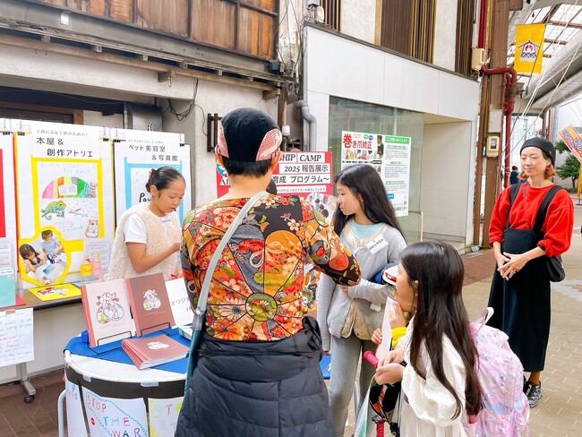 【早々に完売！】小学生がAIでプロモ制作！アイデアをデザインした”オリジナルノート200冊”が即日完売。売上還元で「稼ぐ楽しさ」を実践体験