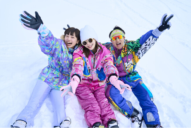 【磐梯山温泉ホテル by 星野リゾート】POPなウェアでスノートリップを楽しむ「90’s★レトロスキー旅」今年も登場