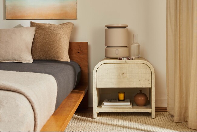 「Blueair」初の単機能加湿器「DreamWell(TM) Humidifier H38i」が登場。清潔＆お手入れ簡単で、上質な睡眠をサポートする1台