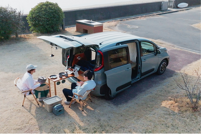 YURTが手掛ける車中泊キット「VANLIFE ROOMKIT」が特許を取得