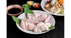 ラグジュアリーヴィラ「GRAND CHARIOT 北斗七星135°」 島の美食が紡ぐ冬の贅 淡路島三年とらふぐ×地酒マリアージュで贈る美食ステイ