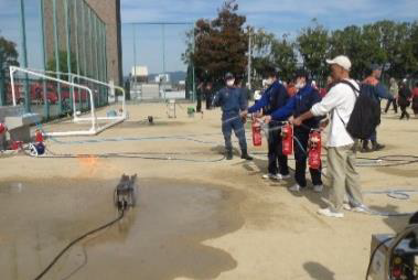 阪神・淡路大震災から30年 豊中市×大阪市「合同防災訓練」神崎川流域の地域防災力を強化