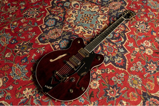 Gretsch(R)とAbbey Road Studios 共同開発の限定ギター『Limited Edition Abbey Road Studiomatic(TM)』2025年11月20日（木）発売